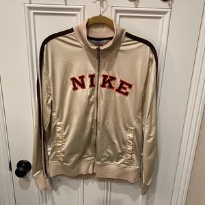 Men’s Cream Vintage Nike Lettered Jacket.
